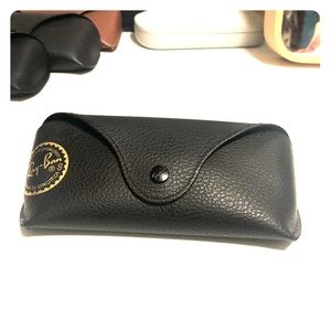RAY BAN SUNGLASSES CASE